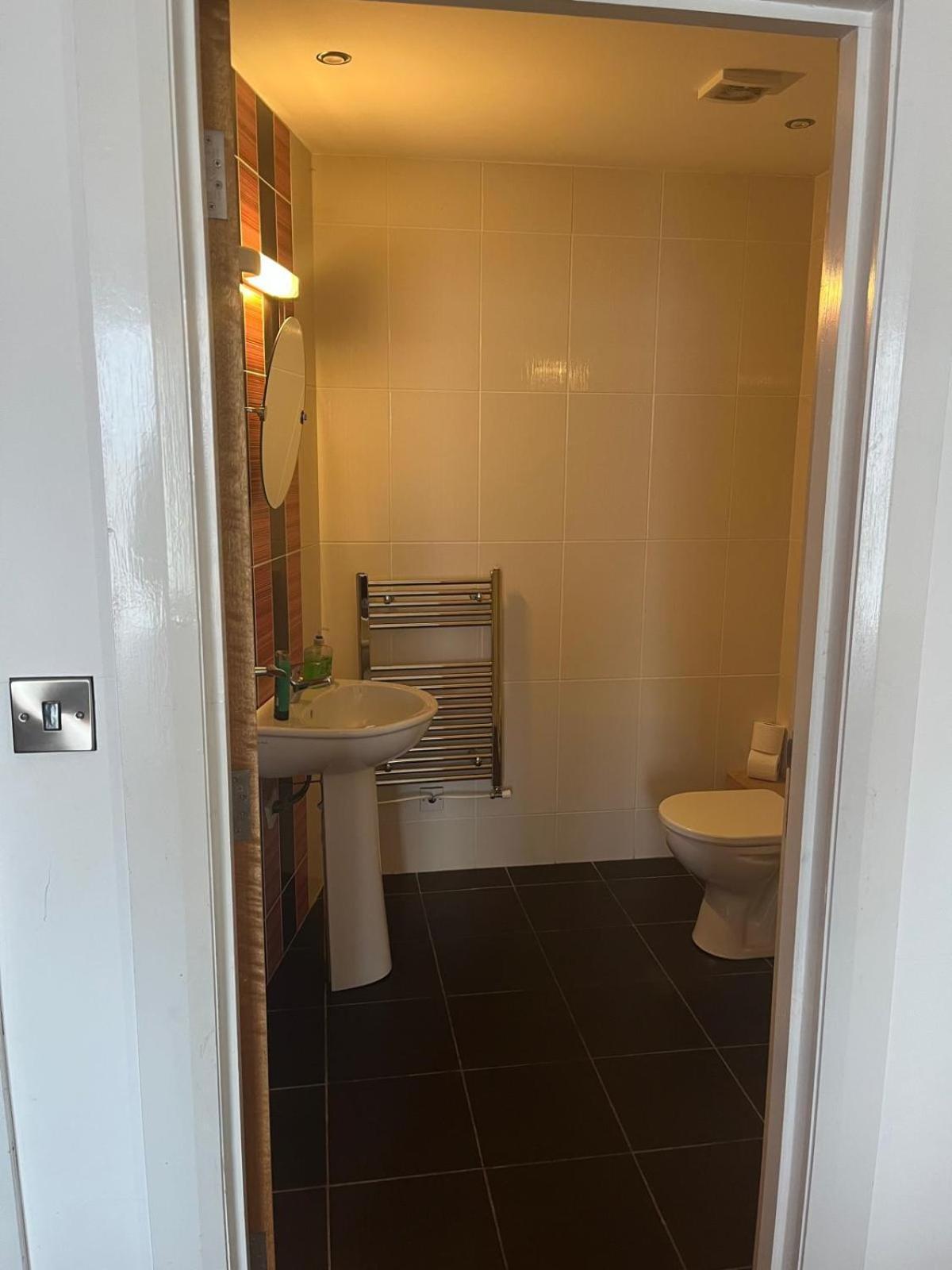 2 Ramore Ave Portrush Room photo